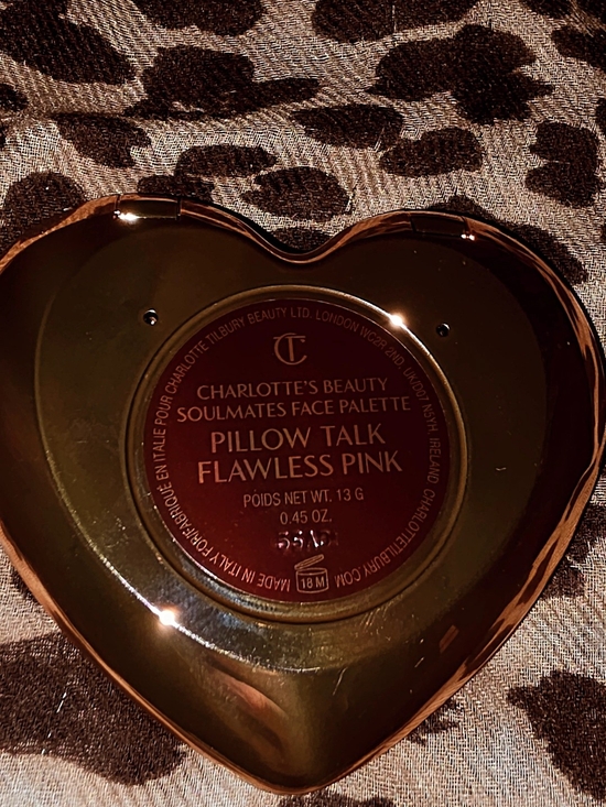 Charlotte Tilbury Other - Charlotte Tilbury Pillow Talk Soulmates Face Palette — Flawless Pink